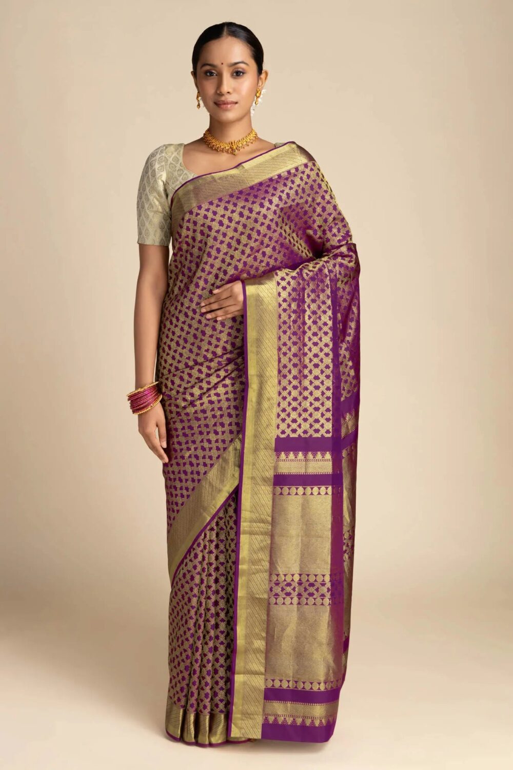 Rohini-Red Kanchipuram Silk Saree - Image 4