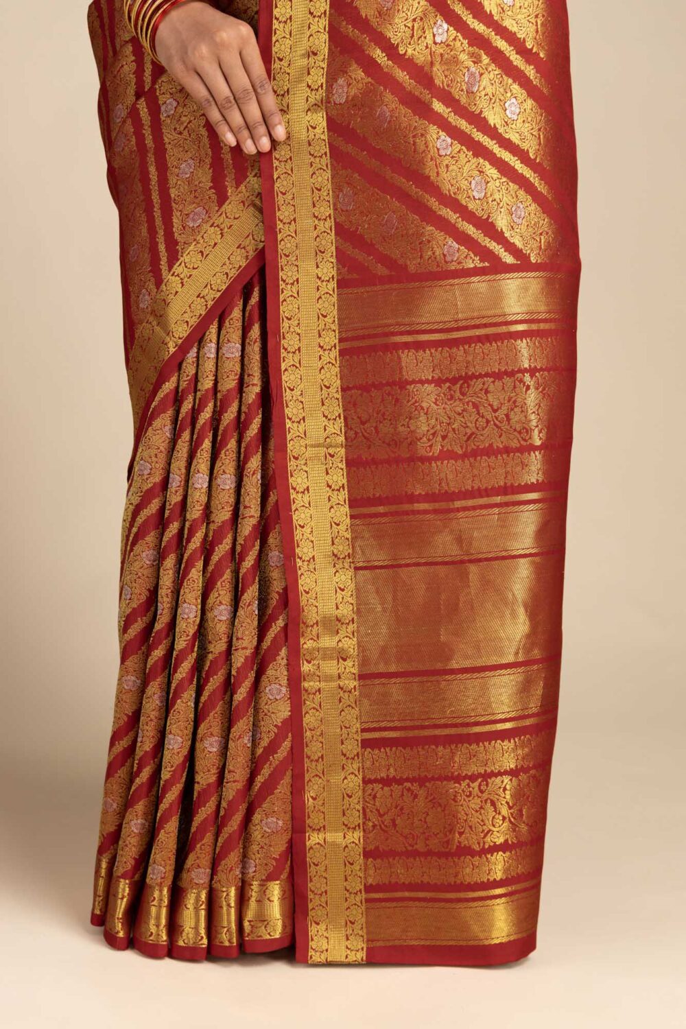 Rohini-Red Kanchipuram Silk Saree (Copy) - Image 3