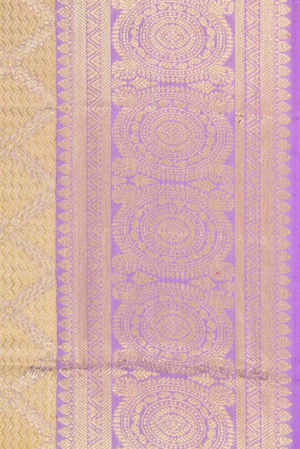 Gold Dual Tone Kanchipuram Tissue Silk Saree - Image 4