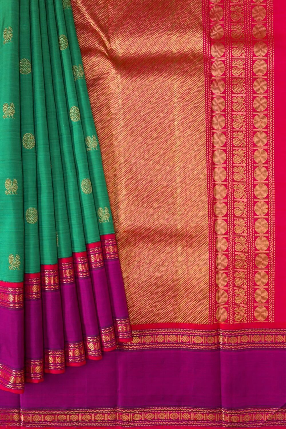 Pure Silk Pure Zari Green Dual Tone Kanchipuram Saree - Image 5