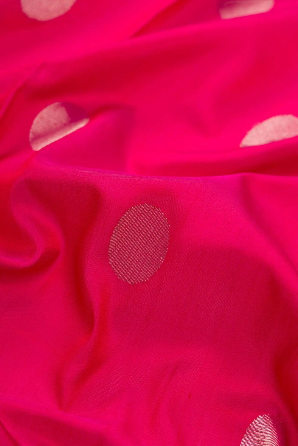 Pink Dual Tone Uppada Silk Saree - Image 2