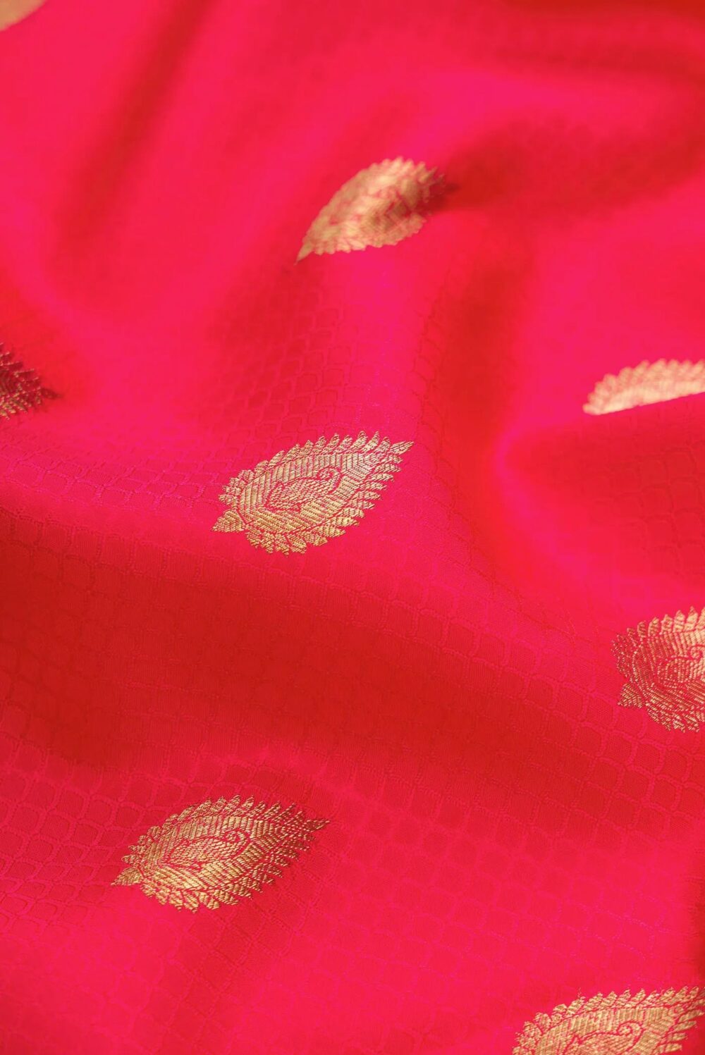 Pure Silk Pure Zari Imperial Red Dual Tone Kanchipuram Saree - Image 5